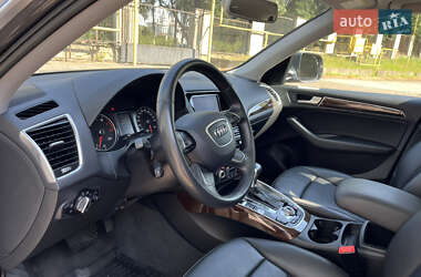 Внедорожник / Кроссовер Audi Q5 2016 в 
