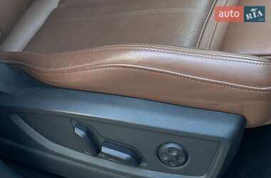 Позашляховик / Кросовер Audi Q5 2021 в 