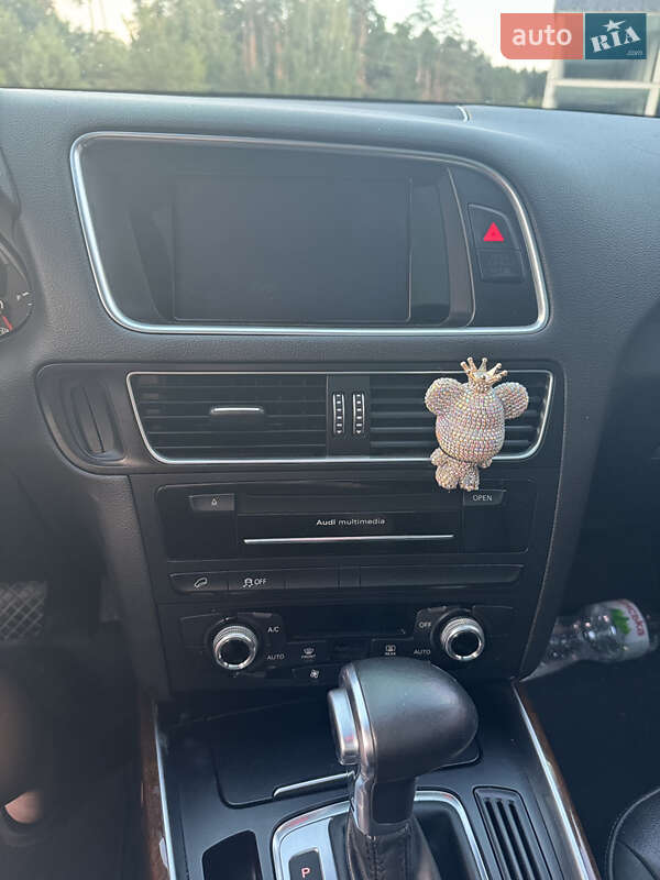 Внедорожник / Кроссовер Audi Q5 2015 в Костополе