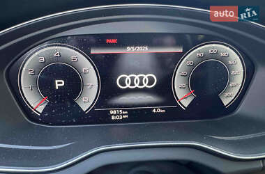 Позашляховик / Кросовер Audi Q5 2022 в 