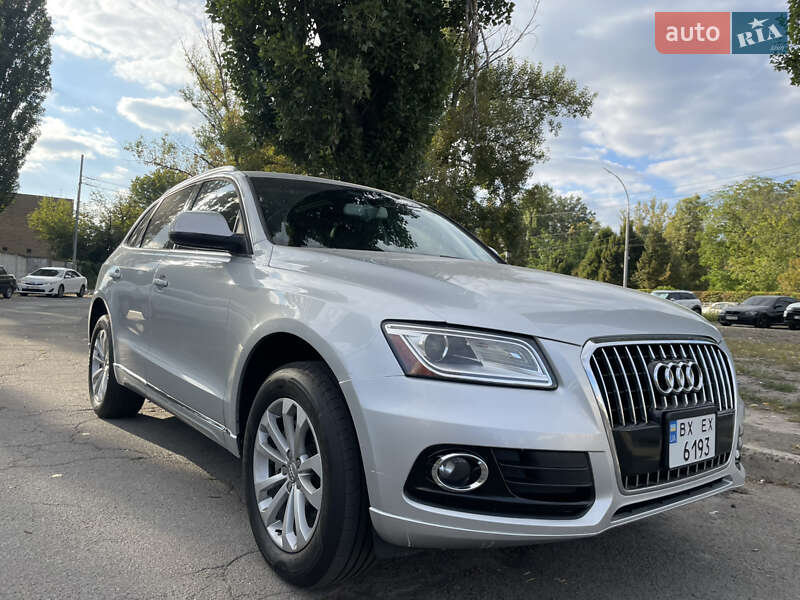Позашляховик / Кросовер Audi Q5 2013 в 