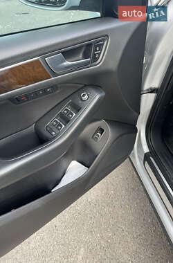 Позашляховик / Кросовер Audi Q5 2013 в 