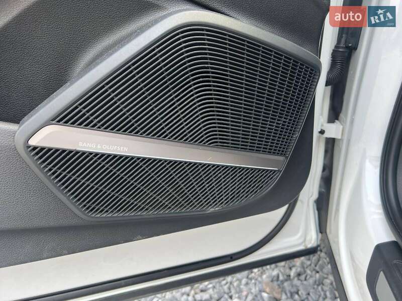 Внедорожник / Кроссовер Audi Q5 2016 в Львове фото 31 Внедорожник / Кроссовер Audi Q5 2016 в Львове