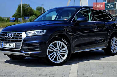 Позашляховик / Кросовер Audi Q5 2019 в Львові