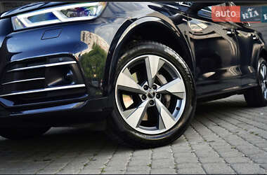 Внедорожник / Кроссовер Audi Q5 2020 в 
