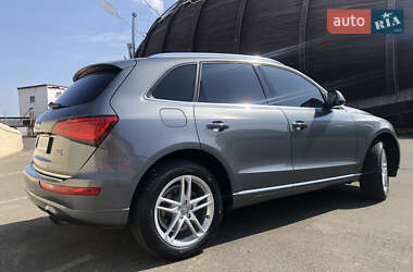 Внедорожник / Кроссовер Audi Q5 2016 в 