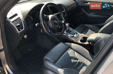 Внедорожник / Кроссовер Audi Q5 2016 в 