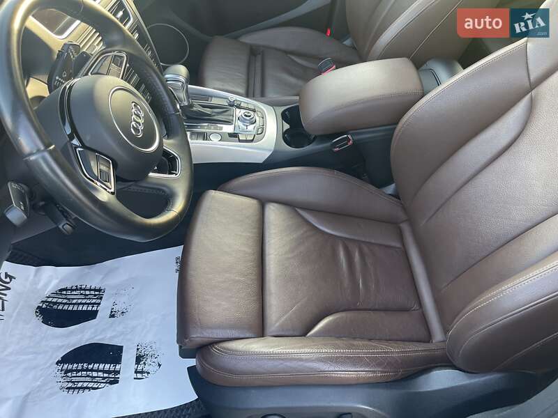 Внедорожник / Кроссовер Audi Q5 2016 в Нововолынске