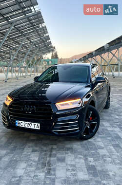 Внедорожник / Кроссовер Audi Q5 2019 в 
