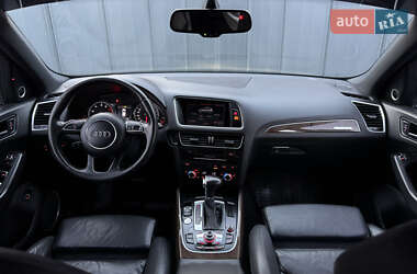 Внедорожник / Кроссовер Audi Q5 2015 в 
