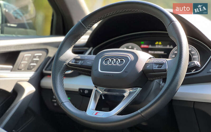 Внедорожник / Кроссовер Audi Q5 2022 в Львове фото 22 Внедорожник / Кроссовер Audi Q5 2022 в Львове