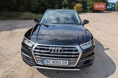 Позашляховик / Кросовер Audi Q5 2018 в Львові