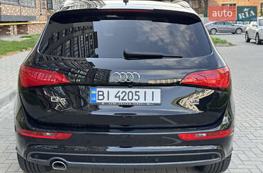 Внедорожник / Кроссовер Audi Q5 2012 в 