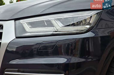 Внедорожник / Кроссовер Audi Q5 2019 в 