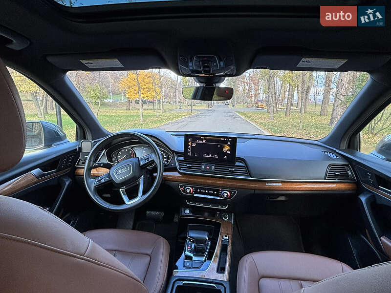 Внедорожник / Кроссовер Audi Q5 2022 в Киеве