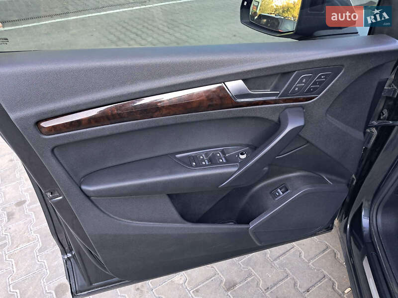 Внедорожник / Кроссовер Audi Q5 2018 в Днепре