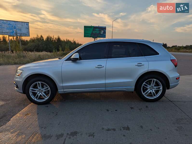 Позашляховик / Кросовер Audi Q5 2014 в Коростені