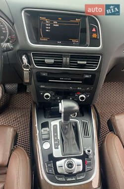 Внедорожник / Кроссовер Audi Q5 2015 в 