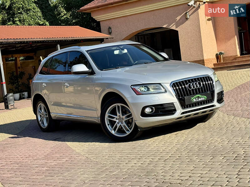 Внедорожник / Кроссовер Audi Q5 2012 в Мукачево