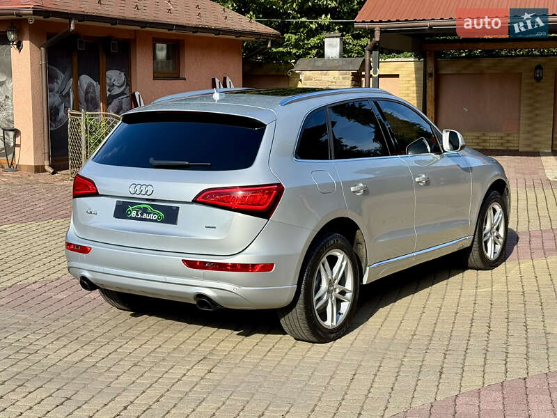 Внедорожник / Кроссовер Audi Q5 2012 в Мукачево