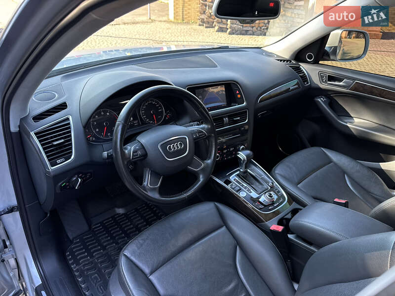Внедорожник / Кроссовер Audi Q5 2012 в Мукачево