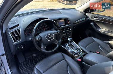 Позашляховик / Кросовер Audi Q5 2012 в 