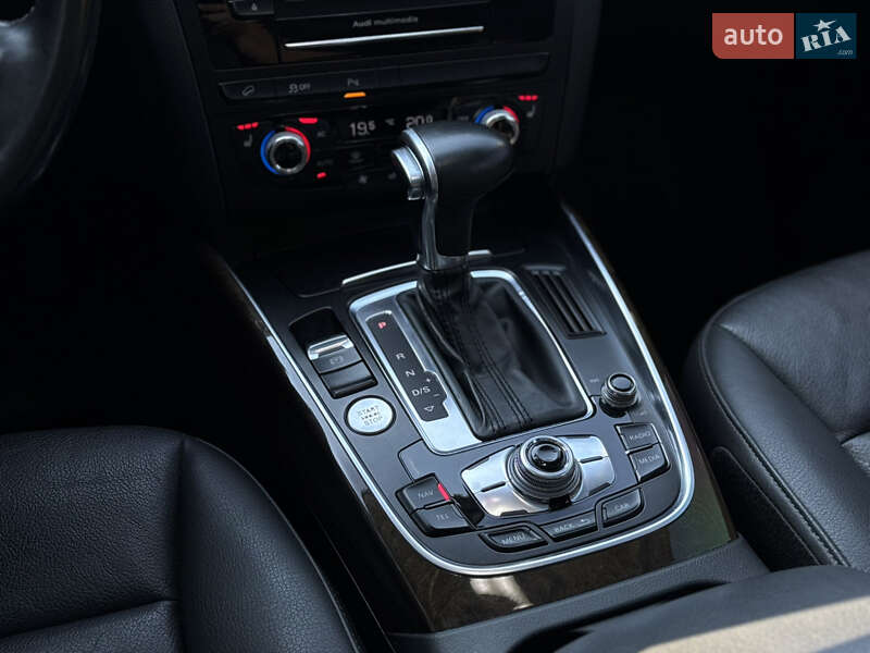 Внедорожник / Кроссовер Audi Q5 2012 в Мукачево