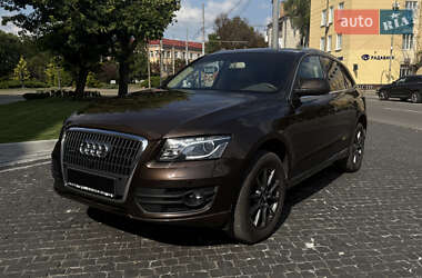 Позашляховик / Кросовер Audi Q5 2011 в Тернополі