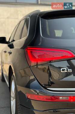 Позашляховик / Кросовер Audi Q5 2014 в 