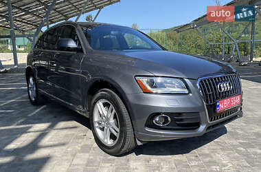 Позашляховик / Кросовер Audi Q5 2015 в 