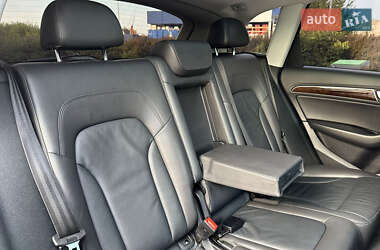 Внедорожник / Кроссовер Audi Q5 2015 в 