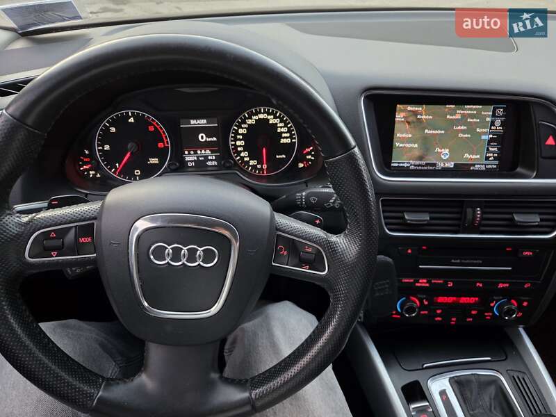 Внедорожник / Кроссовер Audi Q5 2012 в Львове