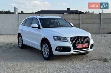 Позашляховик / Кросовер Audi Q5 2015 в 