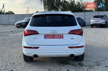 Позашляховик / Кросовер Audi Q5 2015 в 