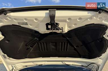 Позашляховик / Кросовер Audi Q5 2015 в 
