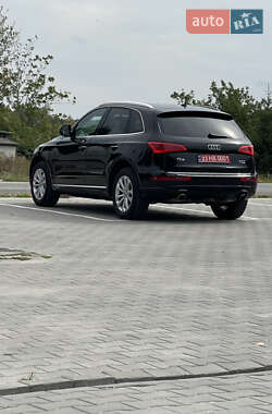 Позашляховик / Кросовер Audi Q5 2014 в 