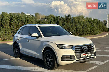 Внедорожник / Кроссовер Audi Q5 2018 в Киеве