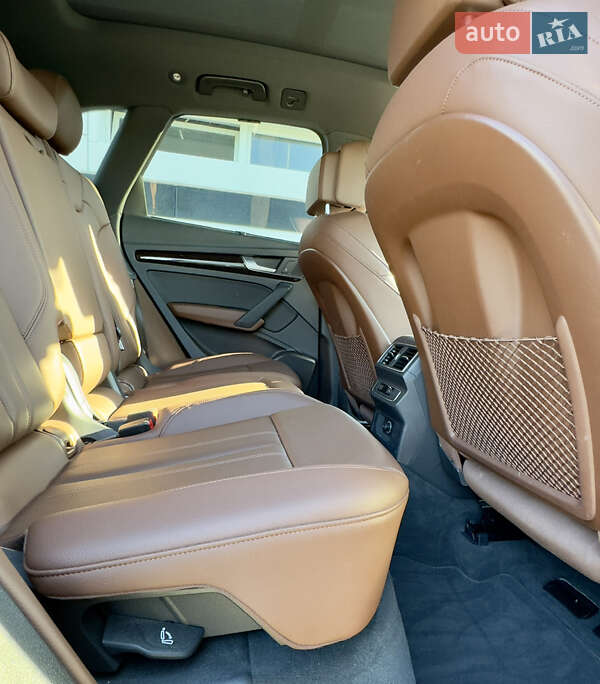 Внедорожник / Кроссовер Audi Q5 2018 в Львове