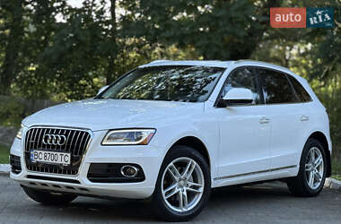 Внедорожник / Кроссовер Audi Q5 2016 в 