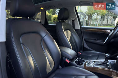 Внедорожник / Кроссовер Audi Q5 2016 в 