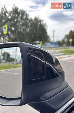 Внедорожник / Кроссовер Audi Q5 2018 в 