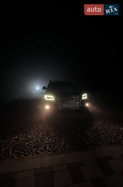 Внедорожник / Кроссовер Audi Q5 2012 в Черновцах