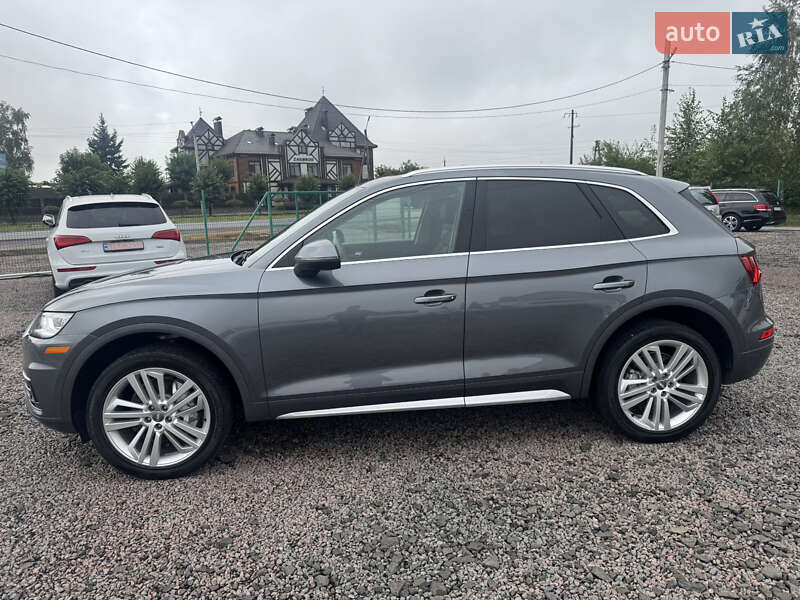 Внедорожник / Кроссовер Audi Q5 2018 в Луцке