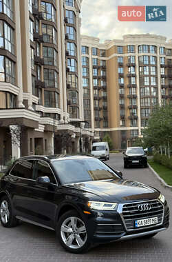 Внедорожник / Кроссовер Audi Q5 2018 в Киеве