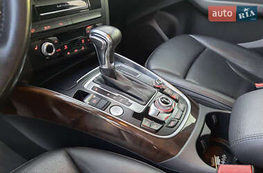Позашляховик / Кросовер Audi Q5 2013 в 