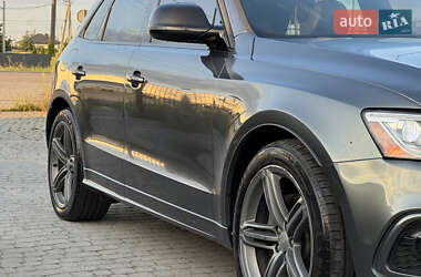 Внедорожник / Кроссовер Audi Q5 2016 в 