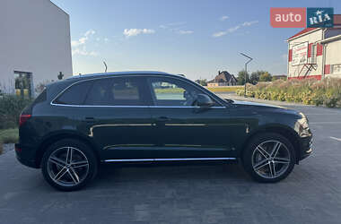 Позашляховик / Кросовер Audi Q5 2013 в 