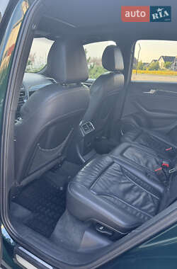 Позашляховик / Кросовер Audi Q5 2013 в 