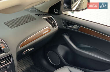 Внедорожник / Кроссовер Audi Q5 2012 в 
