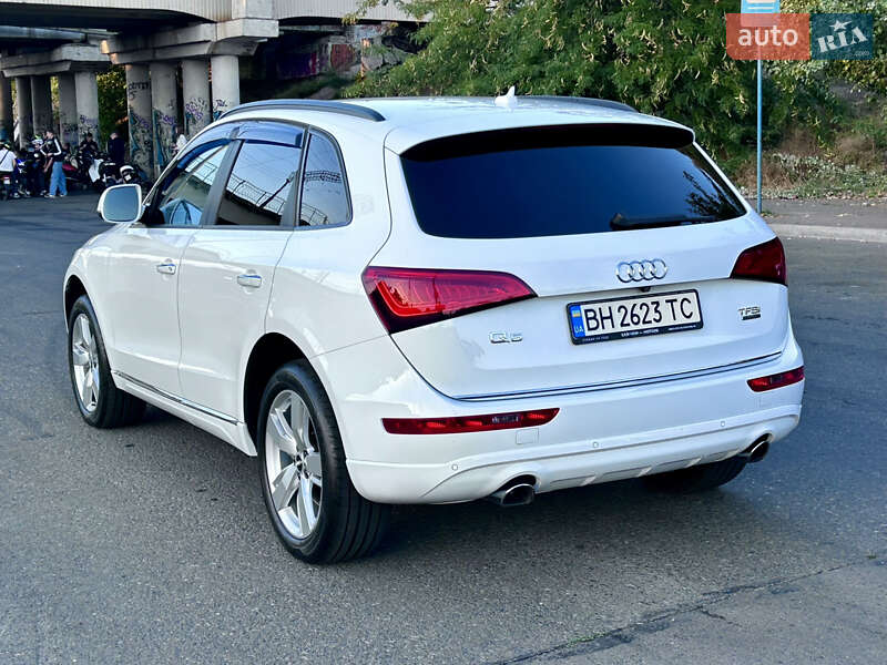 Позашляховик / Кросовер Audi Q5 2016 в Одесі
